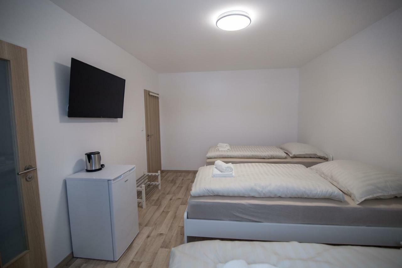 Apartment Simona Hostka  Exterior photo